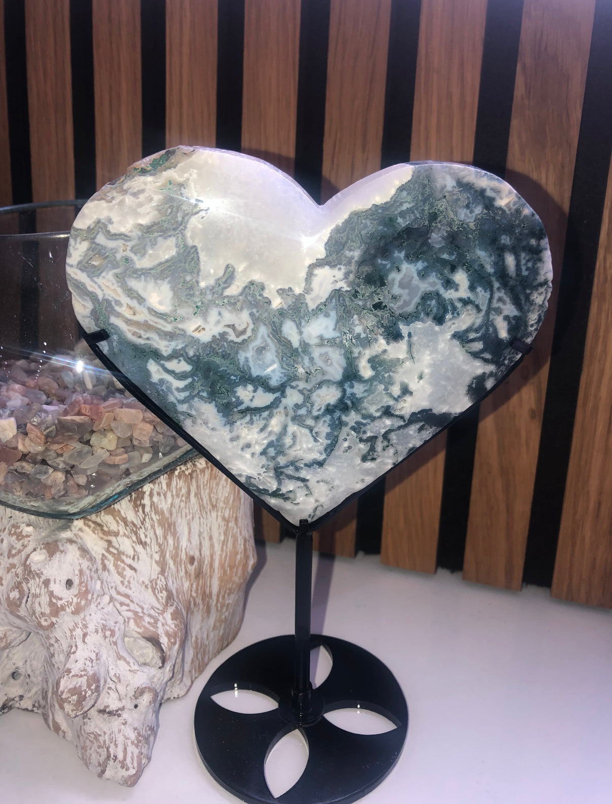 Moss agate heart with stand