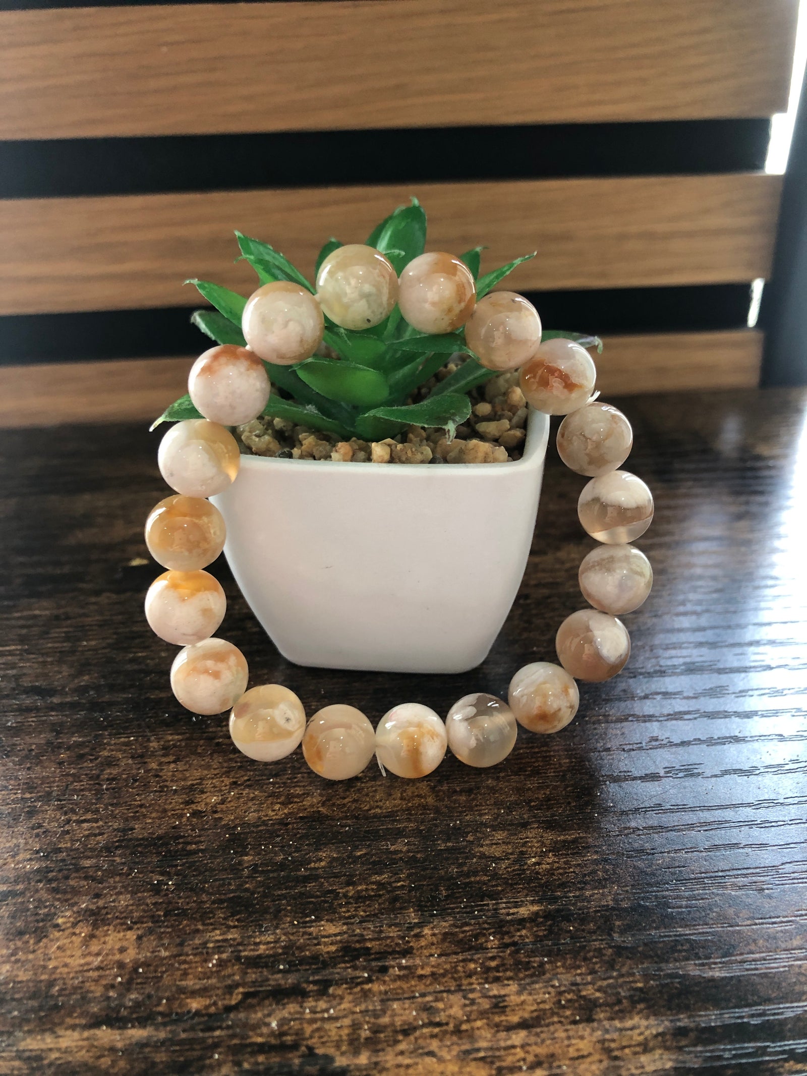 Chunky flower agate bracelet