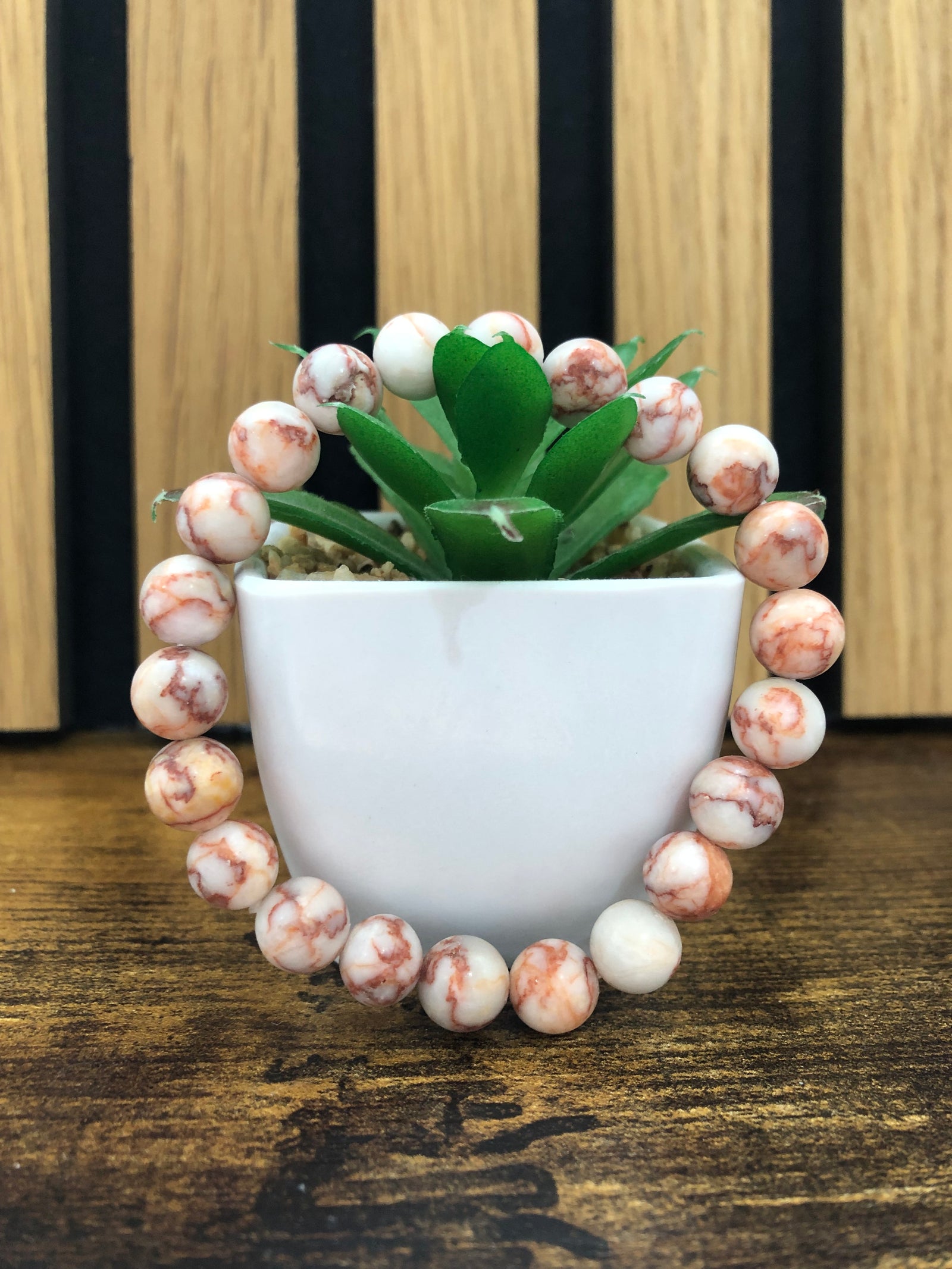 Red webbed stone bracelet