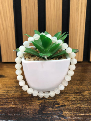 Moonstone bracelet 6mm