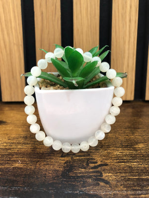 Moonstone bracelet 6mm