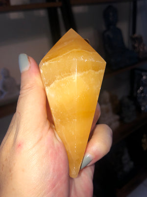 Yellow calcite