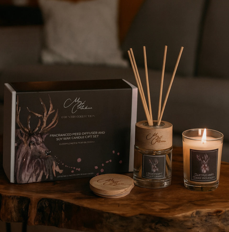 Meg Hawkins Mini Candle & Diffuser Gift Set - Elderflower & Pear Blossom