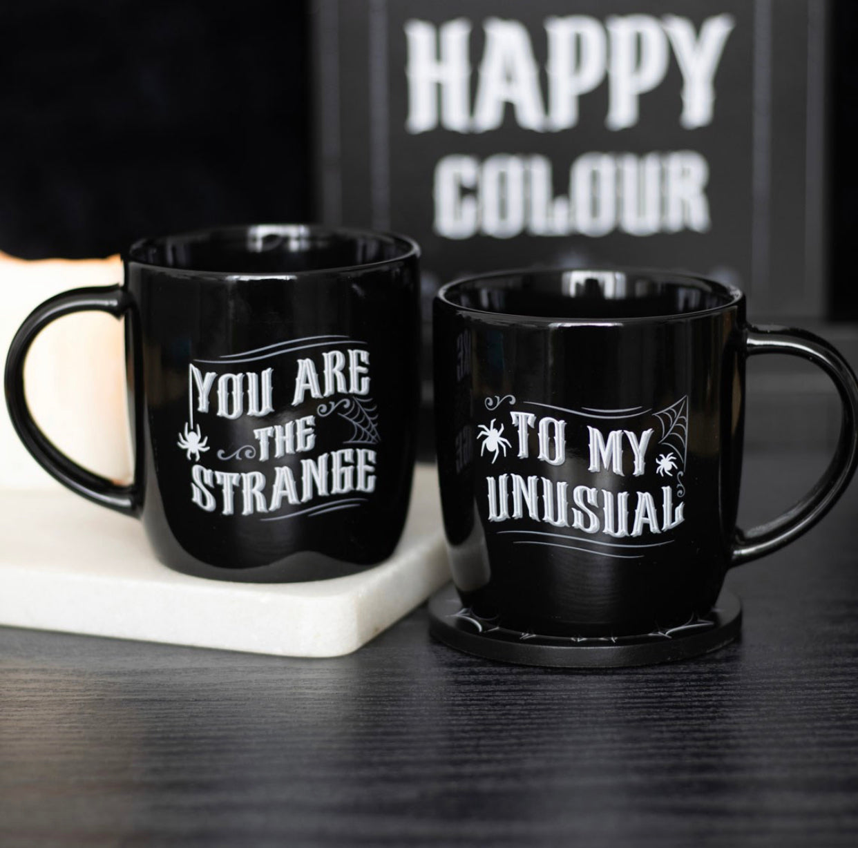 STRANGE AND UNUSUAL COUPLES MUG SET