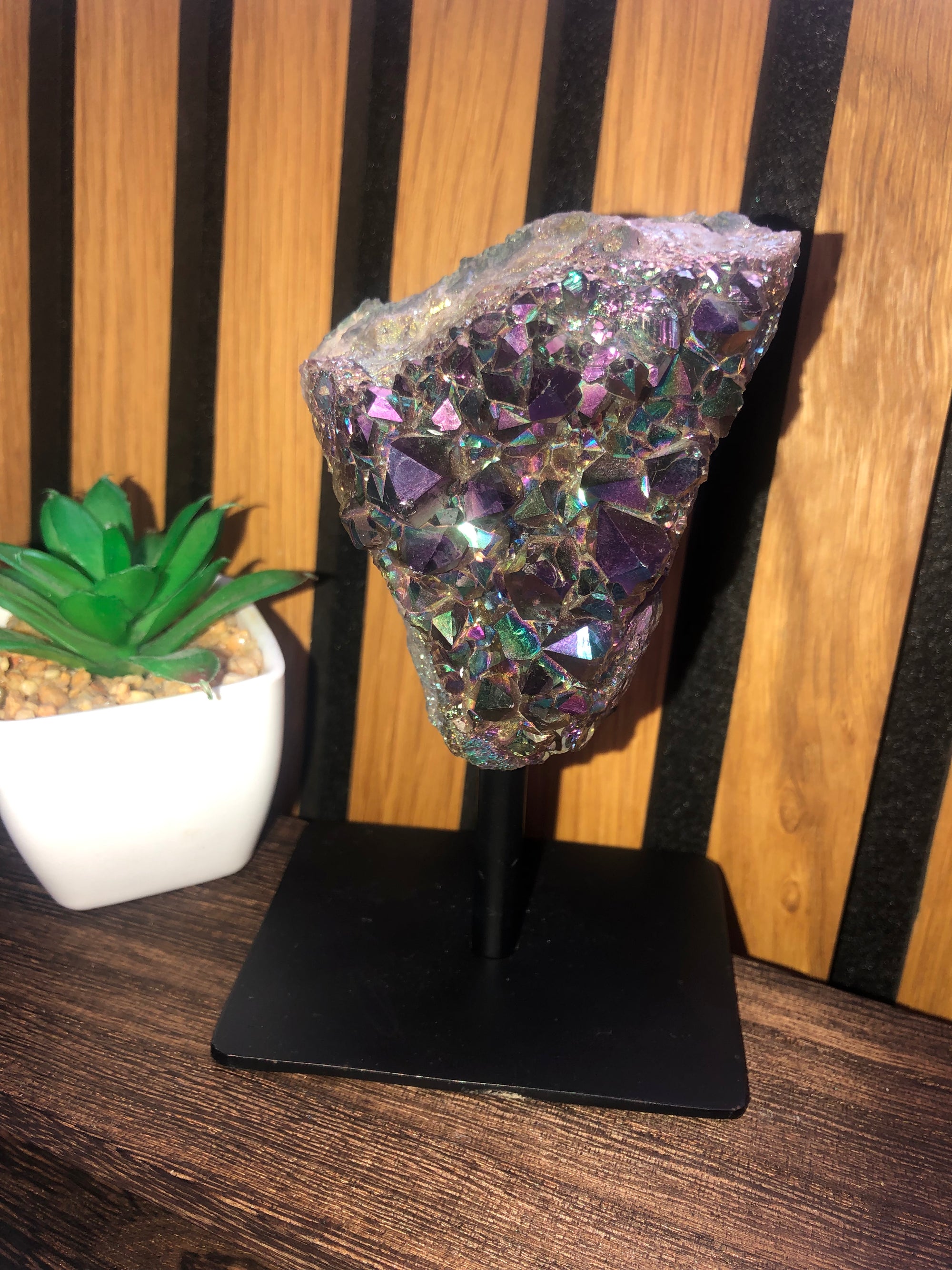 Titanium Aura Quartz with stand