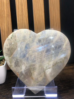 White moonstone hearts with flash