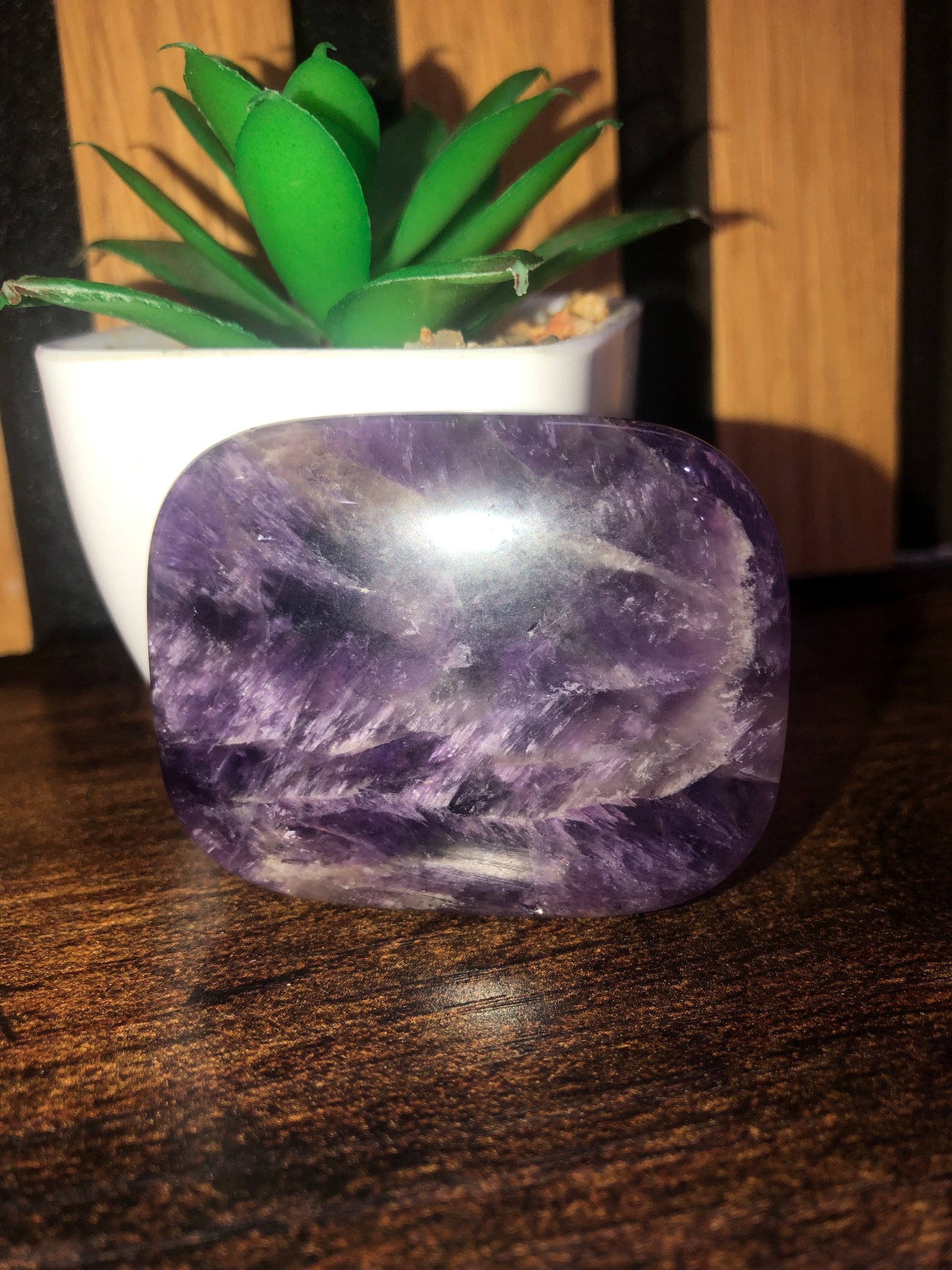 Amethyst palm stone