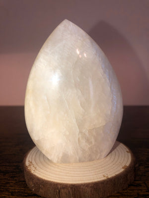 Moonstone flame with flash