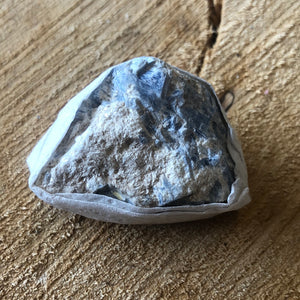 Blue kyanite