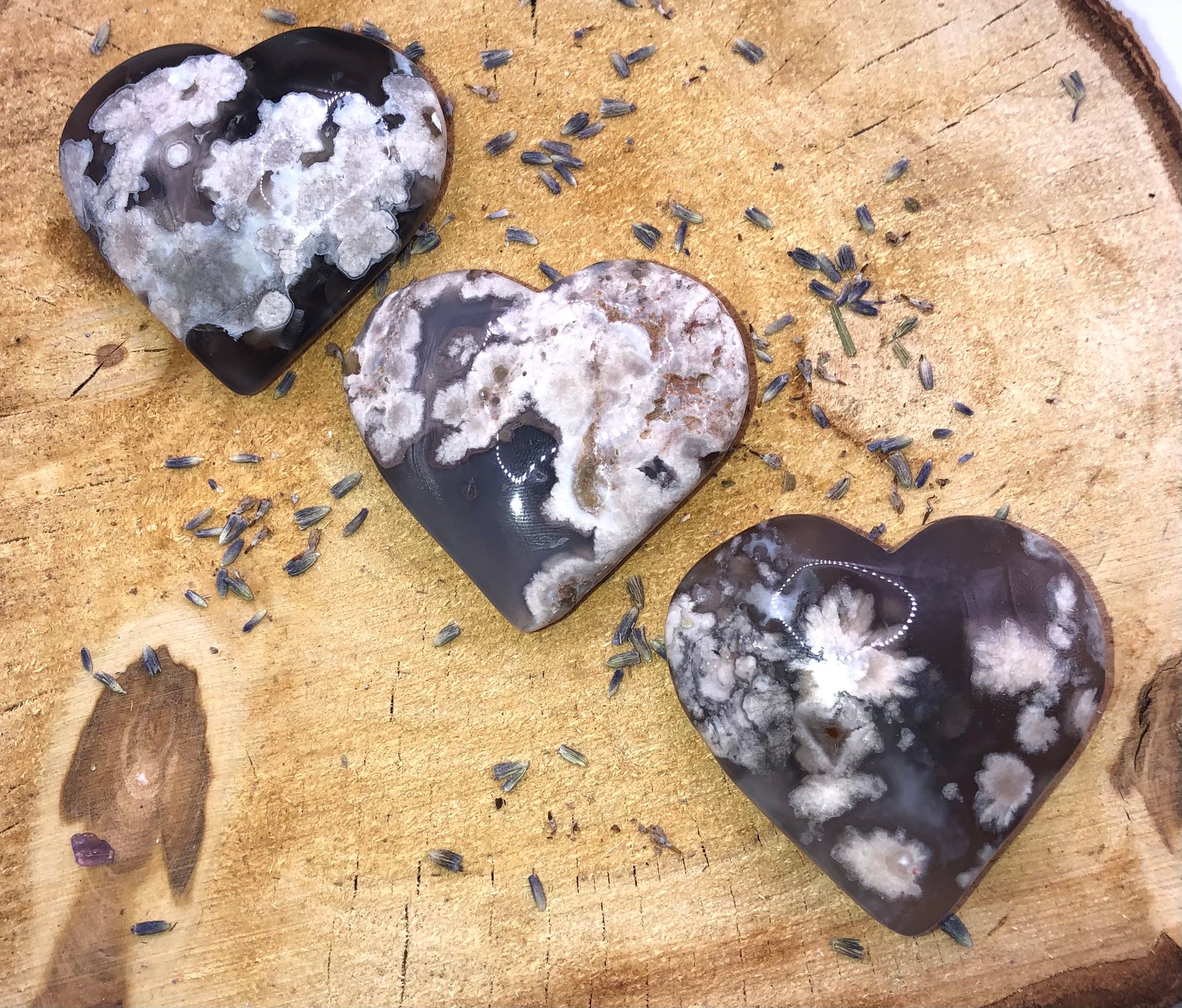 Black Flower Agate Heart