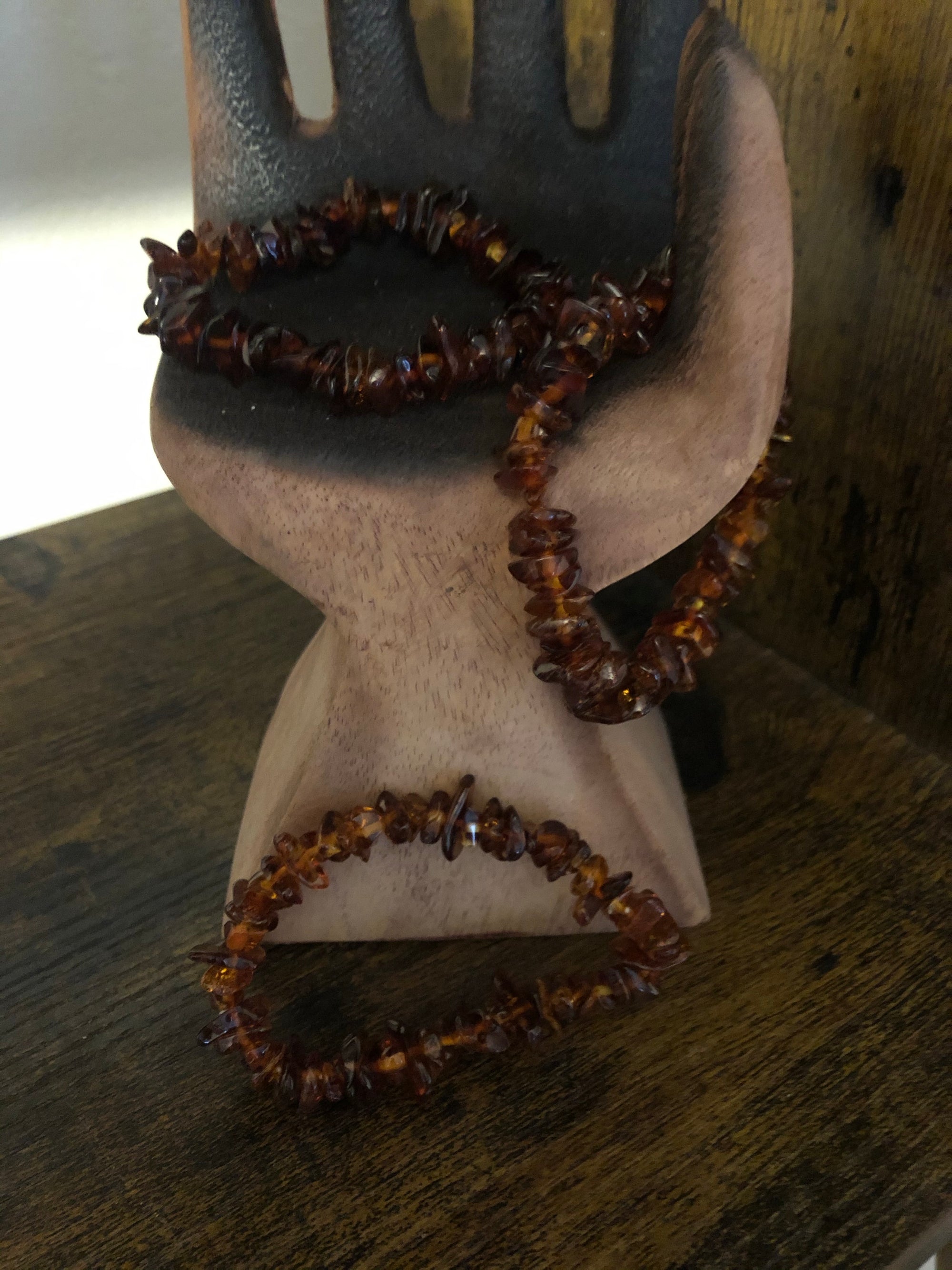 Amber chip bracelet