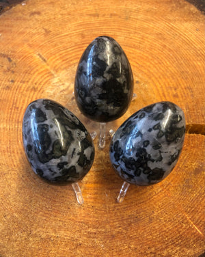 Indigo Gabbro Eggs