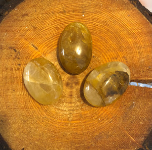 Golden Healer Quartz Gallets