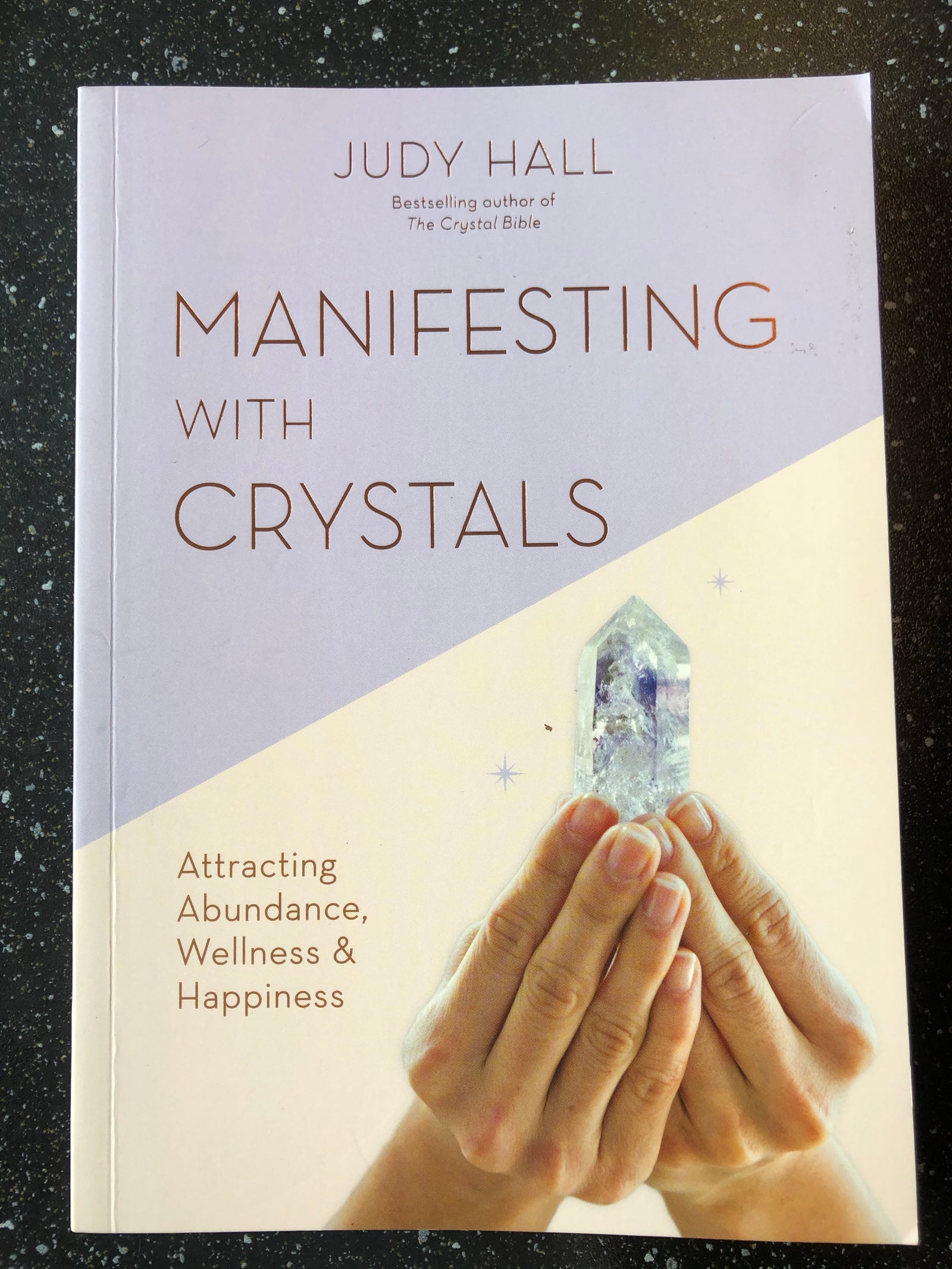 Manifesting with Crystals