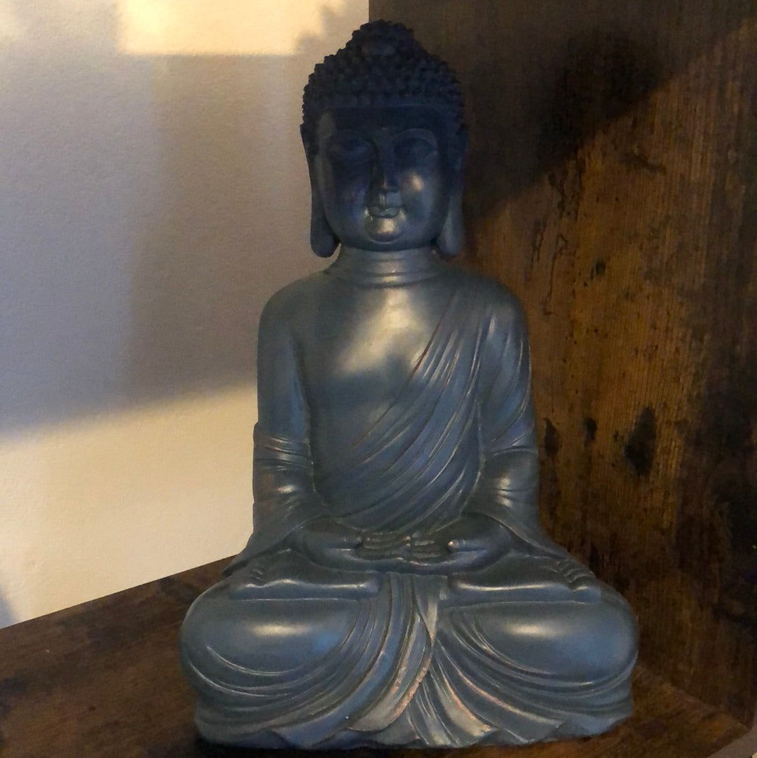 Antique Sitting Buddha Statue